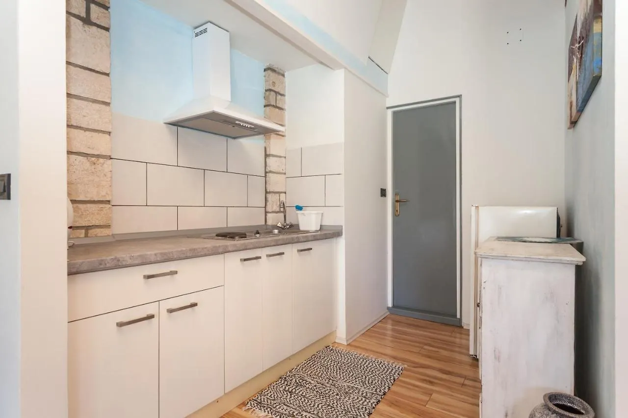 Apartment Valentino46 ロヴィニ 0*,  クロアチア